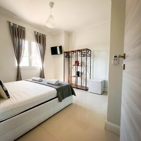 Πανσιόν La Costa