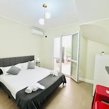 Πανσιόν La Costa 4*