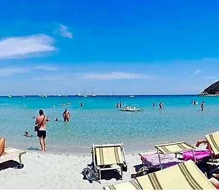 La Costa 招待所 4*